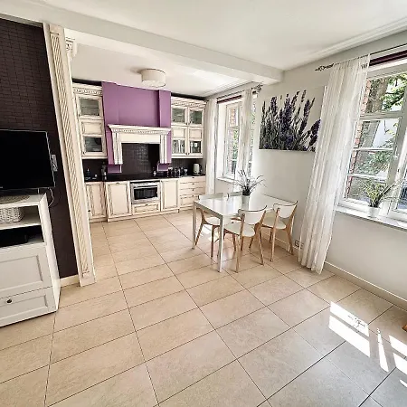 - Kazimierza * Сопот